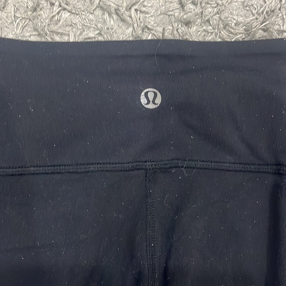 Women's Lululemon Leggings Size 6 - Picture 6 of 7